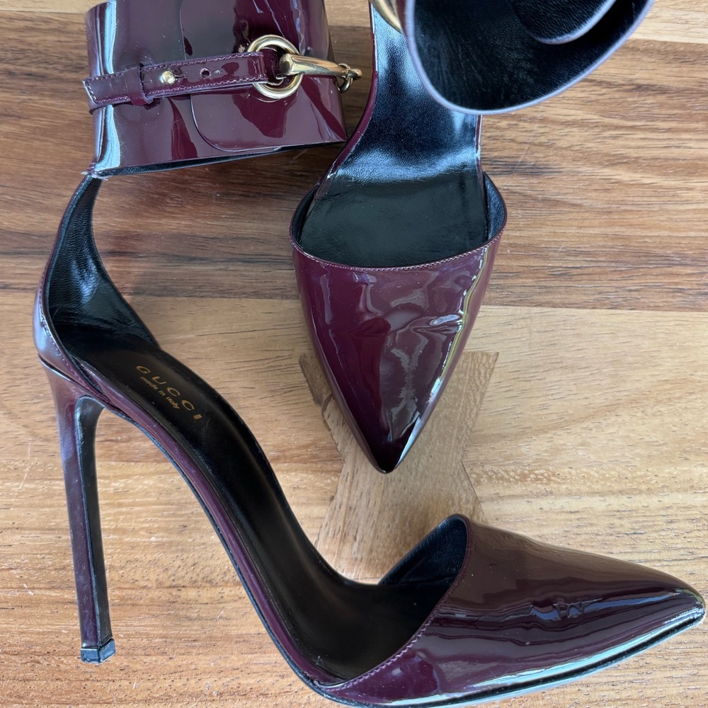 Gucci Burgundy Patent Leather Heels